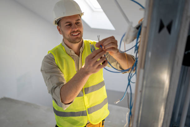 Best Local Electrician Companies  in Davenport, FL